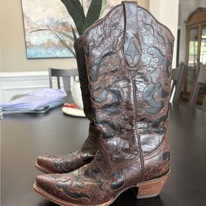 Corral Boots (C1957, Registered 58971) Rustic Brown & Black Leather Cowboy Boots